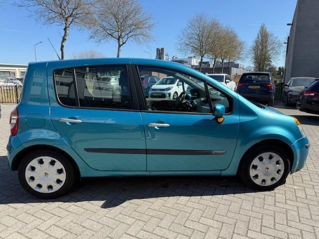 Occasion Renault Modus 88 PK (64 kW) 2005 Blauw MPV
