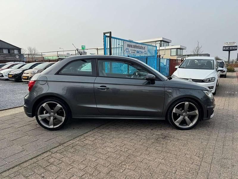 Occasion Audi A1 S-Line 86 PK (63 kW) 2011 Grijs Hatchback