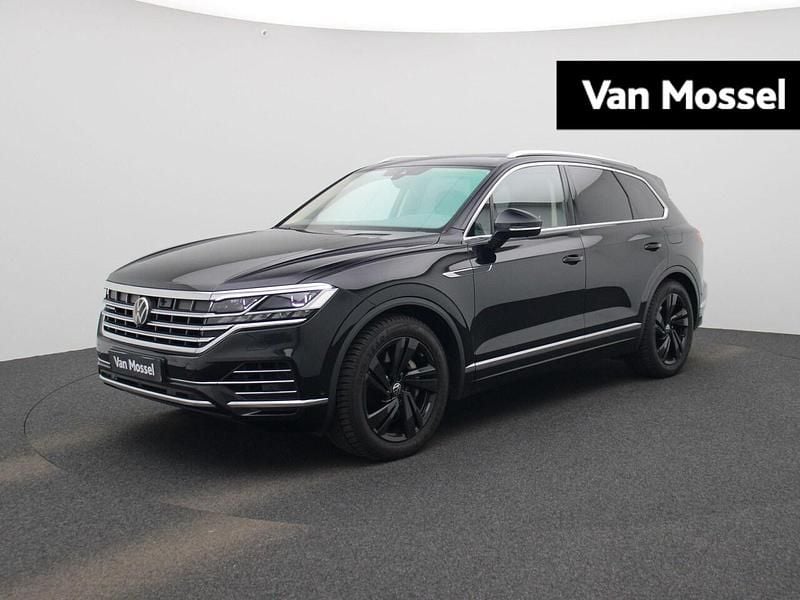 Zwart Occasion 2020 VW Touareg S SUV | € 52.400 (Eerlijke prijs) - Afbeelding 1/4