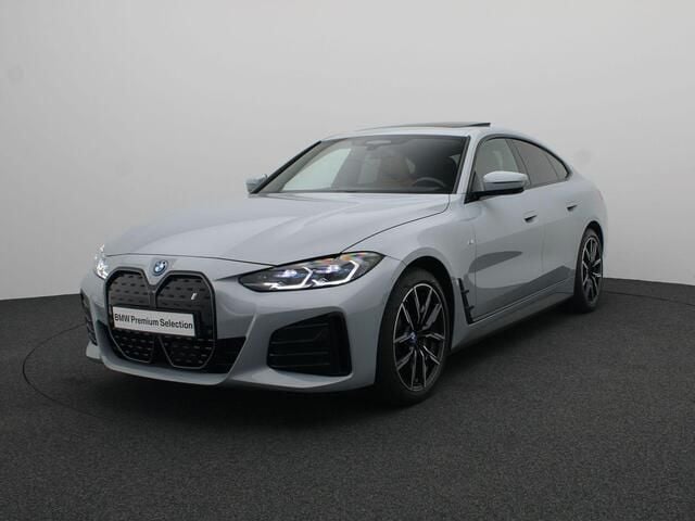 Grijs Gebruikt 2022 BMW i4 Executive Sedan | € 44.950 (Eerlijke prijs) - Afbeelding 1/4