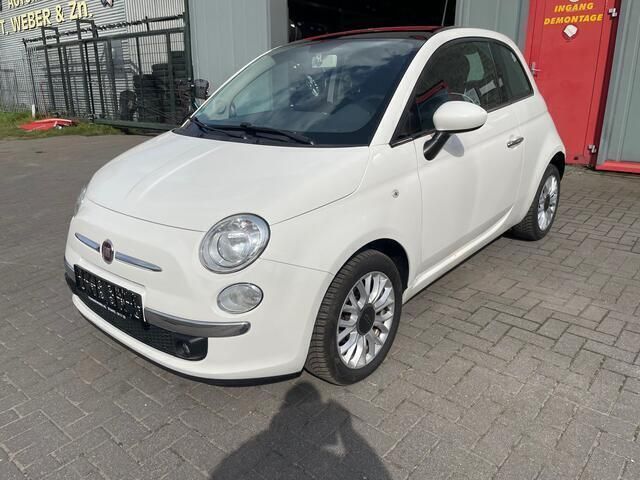 Wit Gebruikt 2015 Fiat 500S Hatchback | € 8.199 (Eerlijke prijs) - Afbeelding 1/4