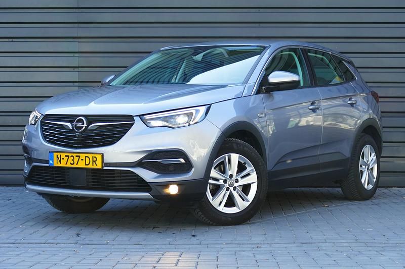 Grijs Occasion 2021 Opel Grandland X Elegance SUV | € 20.895 (Eerlijke prijs) - Afbeelding 1/4