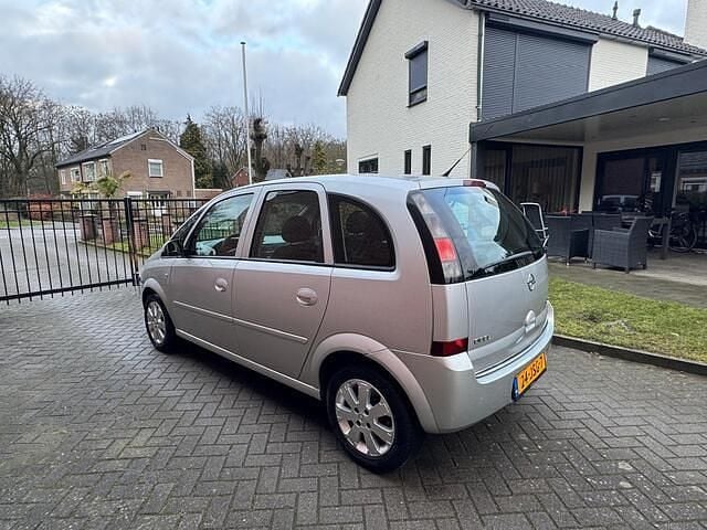 Occasion Opel Meriva 105 PK (77 kW) 2009 Grijs MPV