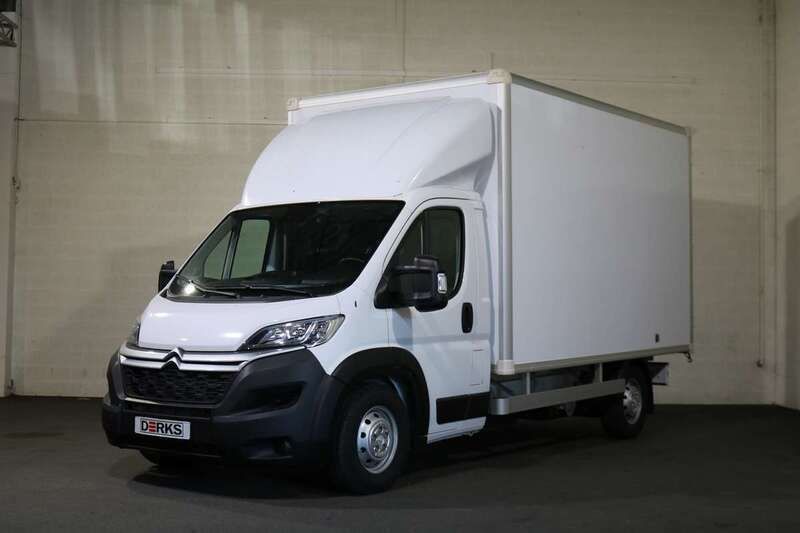 Wit Gebruikt 2023 Citroën Jumper MPV | € 36.950 - Afbeelding 1/3