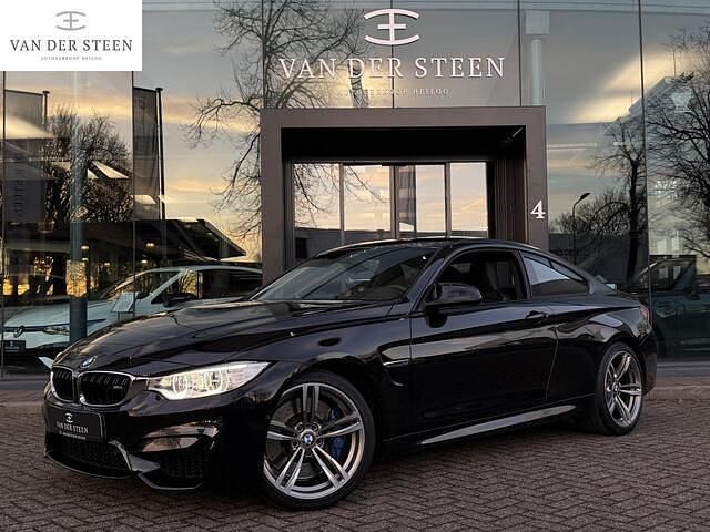 Zwart Occasion 2014 BMW M4 Performance Coupé | € 52.950 - Afbeelding 1/4
