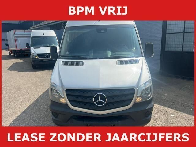 Zilver Gebruikt 2018 Mercedes Sprinter Van | € 19.900 (Duur) - Afbeelding 1/4