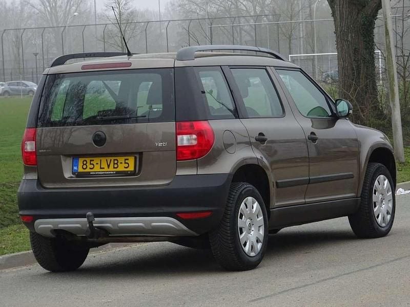 Occasion Skoda Yeti Active 105 PK (77 kW) 2010 Bruin SUV