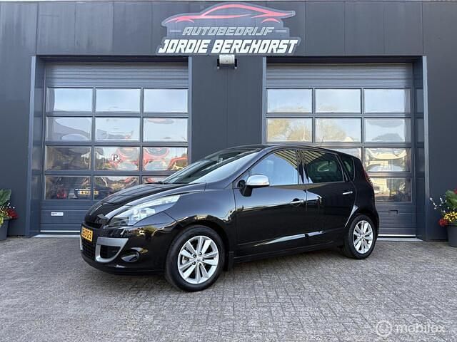Zwart Gebruikt 2010 Renault Scénic III MPV | € 3.250 (Eerlijke prijs) - Afbeelding 1/4