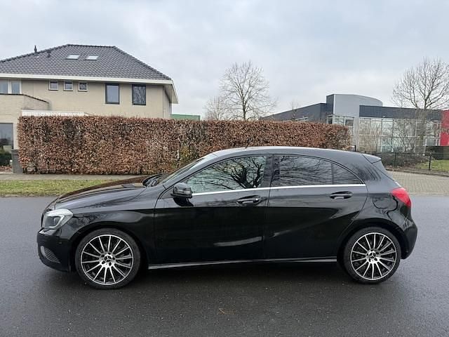 Occasion Mercedes A180 2013 Zwart Hatchback