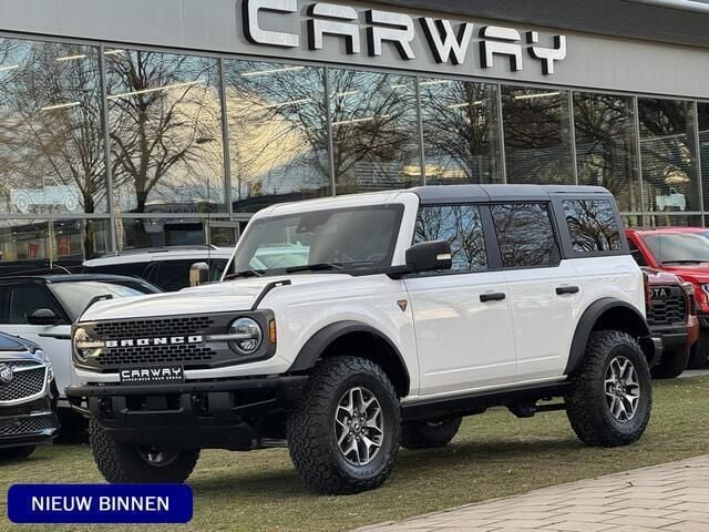 Wit Nieuw 2025 Ford Bronco SUV | € 55.000 - Afbeelding 1/4