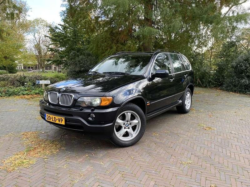 Zwart Gebruikt 2002 BMW X5 Executive SUV | € 11.000 - Afbeelding 1/4