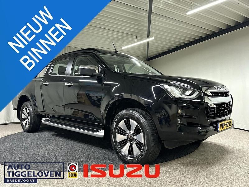 Zwart Gebruikt 2023 Isuzu D-Max SUV | € 42.500 - Afbeelding 1/4