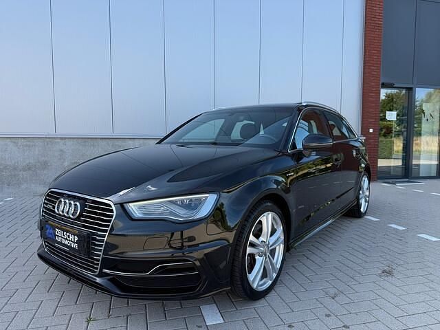 Zwart Gebruikt 2015 Audi A3 Sportback Ambition Hatchback | € 13.299 (Iets duurder) - Afbeelding 1/4