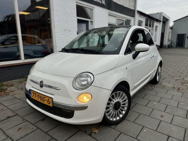 Wit Gebruikt 2011 Fiat 500 Lounge Hatchback | € 3.749 (Eerlijke prijs) - Afbeelding 1/4