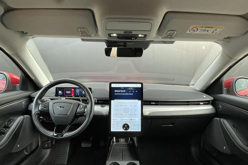 Occasion Ford Mustang Mach-E 202 kW (276 PK) 2022 Rood SUV