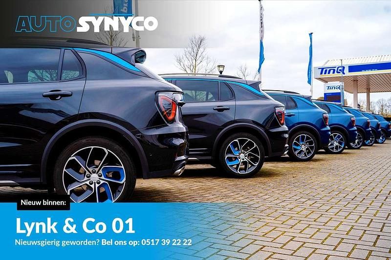 Zwart Nieuw 2025 Lynk & Co 01 SUV | € 34.450 (Eerlijke prijs) - Afbeelding 1/2