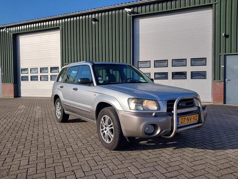 Grijs Occasion 2004 Subaru Forester SUV | € 3.750 (Duur) - Afbeelding 1/4