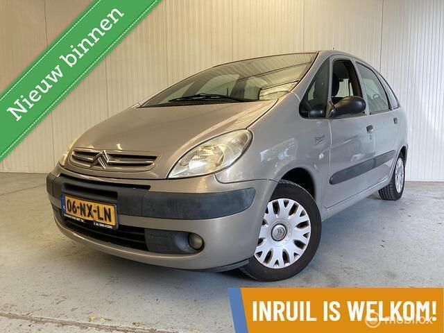 Beige Gebruikt 2004 Citroën Xsara Picasso MPV | € 950 (Goede deal) - Afbeelding 1/4