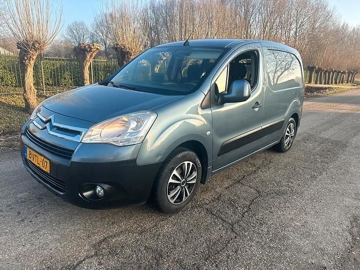 Occasion 2012 Citroën Berlingo MPV | € 2.750 (Eerlijke prijs) - Afbeelding 1/4