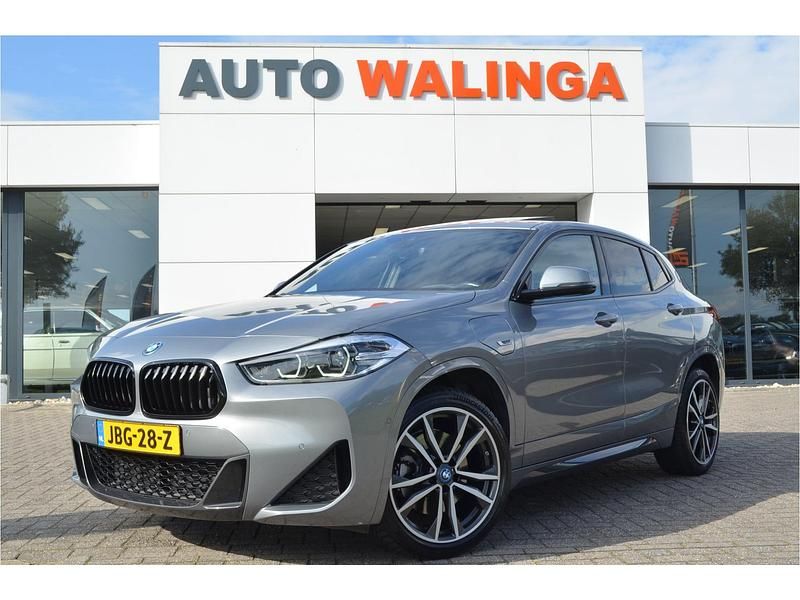 Grijs Gebruikt 2022 BMW X2 M Sport SUV | € 25.900 (Eerlijke prijs) - Afbeelding 1/4