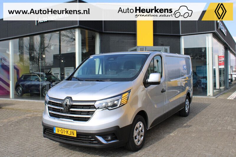 Highlandgrijs kqa Nieuw 2024 Renault Trafic Van | € 30.995 (Eerlijke prijs) - Afbeelding 1/4