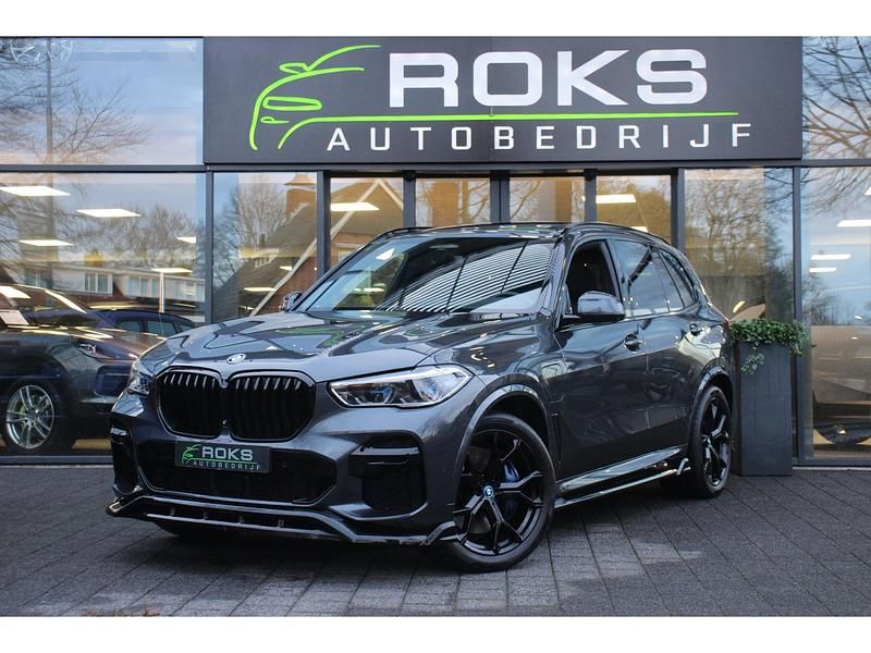 Grijs Occasion 2022 BMW X5 Executive SUV | € 58.950 (Super prijs) - Afbeelding 1/4
