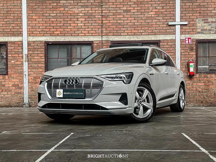 Occasion 2020 Audi e-tron Business SUV | € 19.517 (Super prijs) - Afbeelding 1/4