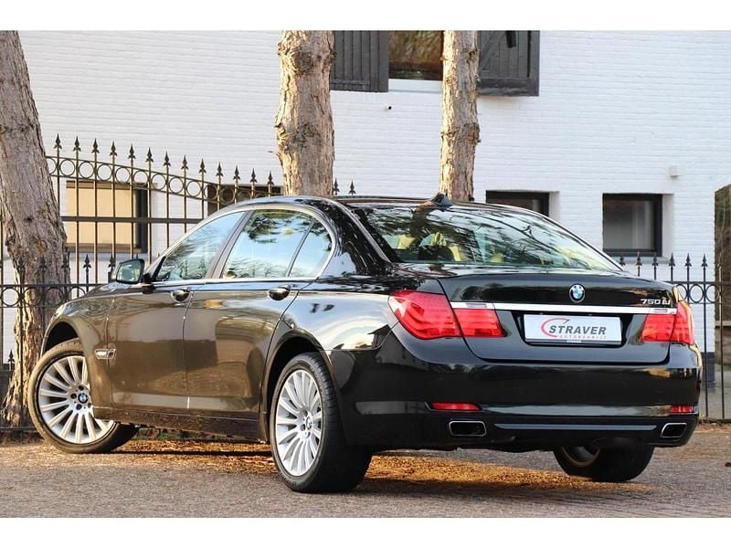 Occasion BMW 750L Executive 409 PK (300 kW) 2009 Zwart (metallic) Sedan