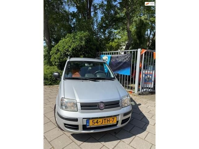 Grijs Gebruikt 2009 Fiat Panda Hatchback | € 2.850 (Eerlijke prijs) - Afbeelding 1/4