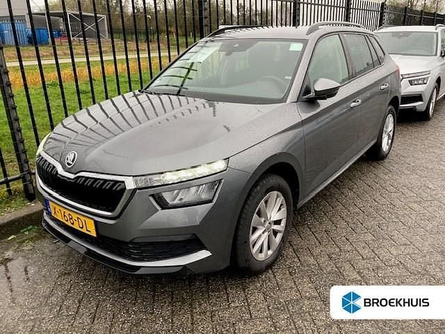 Grijs Gebruikt 2023 Skoda Kamiq Ambition SUV | € 21.895 (Goede deal) - Afbeelding 1/3