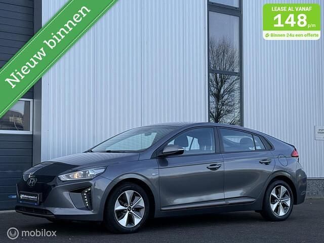 Grijs (metallic) Occasion 2019 Hyundai Ioniq Comfort Hatchback | € 8.995 (Super prijs) - Afbeelding 1/4