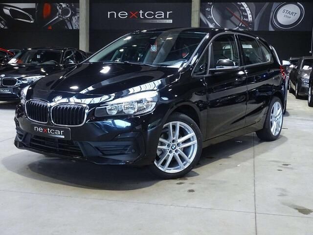 Zwart Gebruikt 2019 BMW 216 Active Tourer MPV | € 15.490 - Afbeelding 1/4