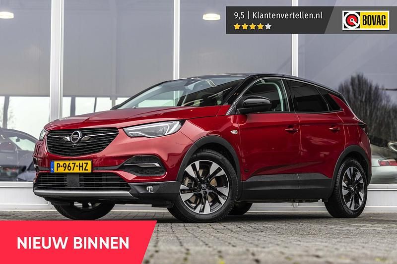 Rood Occasion 2022 Opel Grandland X Ultimate SUV | € 23.845 (Eerlijke prijs) - Afbeelding 1/4