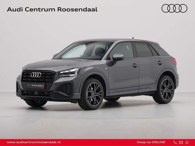 Grijs, metallic lak Gebruikt 2024 Audi Q2 S-Line SUV | € 36.740 (Iets duurder) - Afbeelding 1/4
