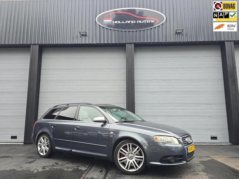Grijs Gebruikt 2005 Audi A4 Stationwagen | € 8.950 - Afbeelding 1/4