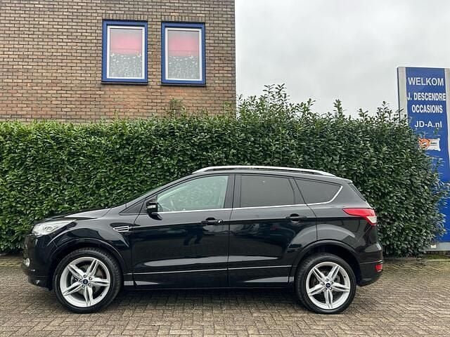 Occasion Ford Kuga ST-Line 184 PK (135 kW) 2015 Zwart SUV