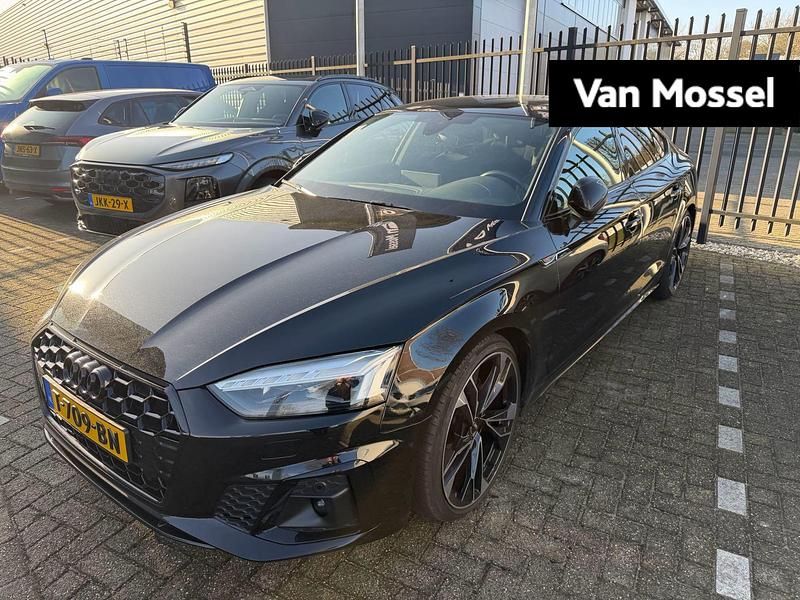 Occasion Audi A5 Sportback S-Line 150 PK (110 kW) 2022 Zwart (metallic) Hatchback
