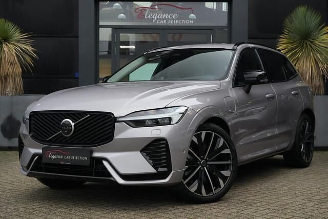 Grijs (metallic) Occasion 2025 Volvo XC60 Ultra SUV | € 64.950 (Duur) - Afbeelding 1/4