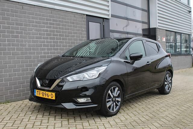 Occasion Nissan Micra N-Connecta 90 PK (66 kW) 2018 Zwart Hatchback