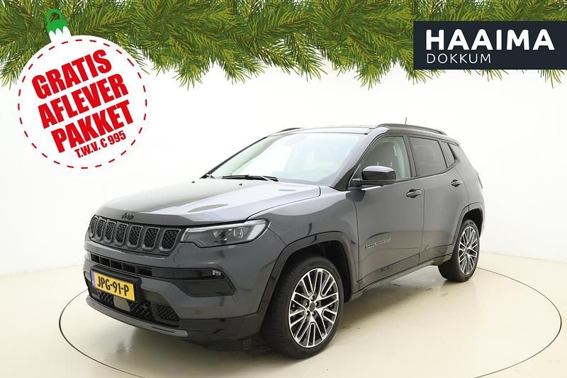 Grijs Occasion 2024 Jeep Compass SUV | € 33.450 (Eerlijke prijs) - Afbeelding 1/4