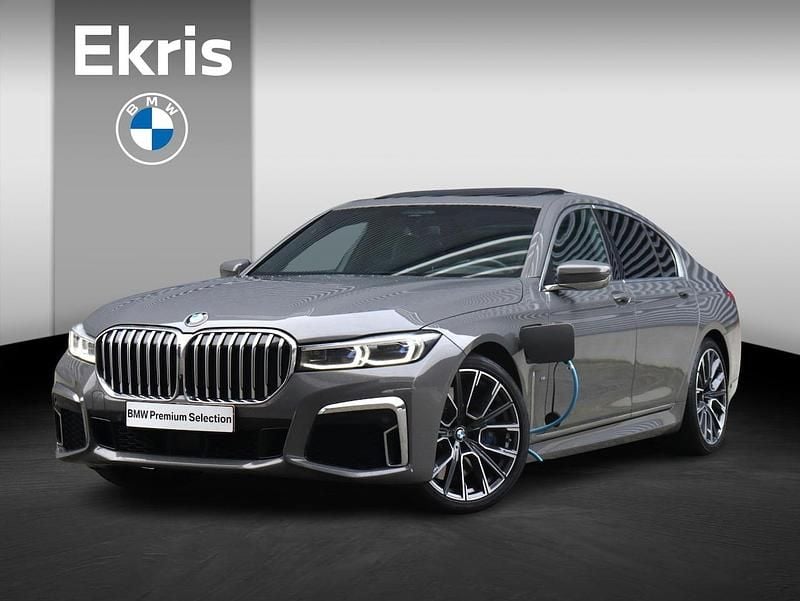 Grijs Occasion 2020 BMW 745e Executive Sedan | € 49.900 (Eerlijke prijs) - Afbeelding 1/4
