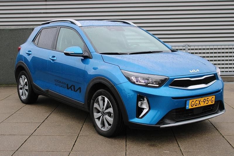 Occasion Kia Stonic GT-Line 101 PK (74 kW) 2024 Blauw SUV