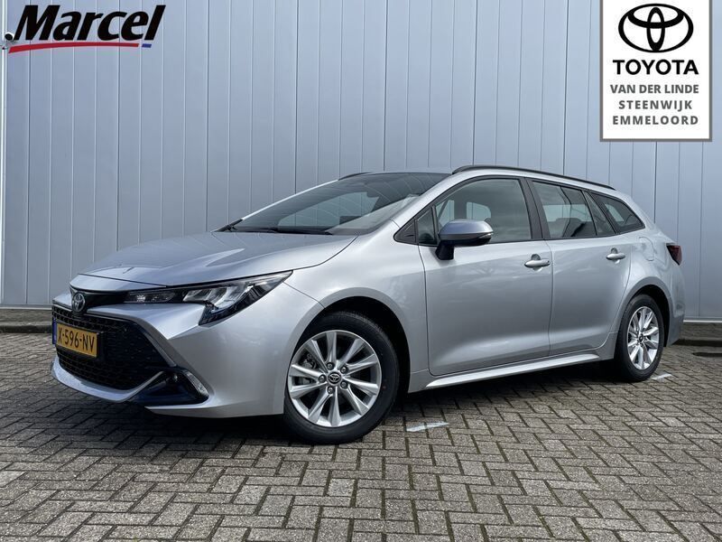 Grijs Gebruikt 2024 Toyota Corolla Hybrid Active Stationwagen | € 33.800 (Eerlijke prijs) - Afbeelding 1/4