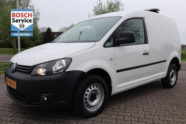 Wit Gebruikt 2015 VW Caddy Comfortline MPV | € 12.900 - Afbeelding 1/4