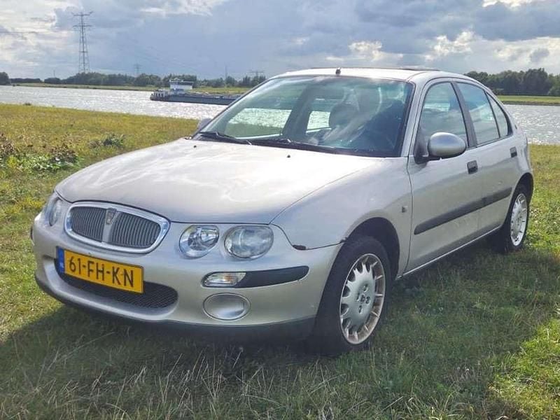 Zilver Gebruikt 2000 Rover 25 Hatchback | € 1.600 - Afbeelding 1/4