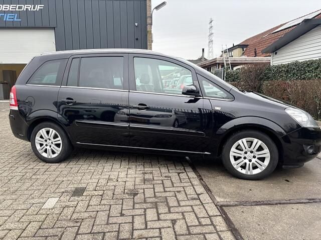 Occasion Opel Zafira Cosmo 150 PK (110 kW) 2009 Zwart (metallic) MPV