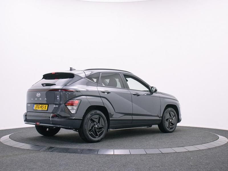 Nieuw Hyundai Kona Edition 114 kW (156 PK) 2026 Grijs SUV