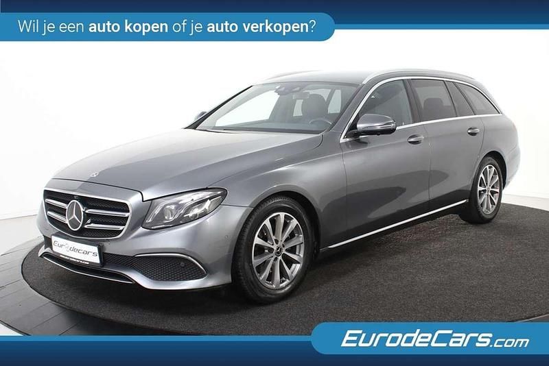 Grijs Gebruikt 2019 Mercedes E200 Advantage Stationwagen | € 21.500 (Eerlijke prijs) - Afbeelding 1/4