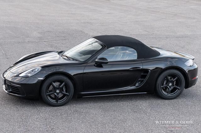 Zwart, metallic lak Gebruikt 2016 Porsche 718 Boxster Cabriolet | € 56.950 - Afbeelding 1/4