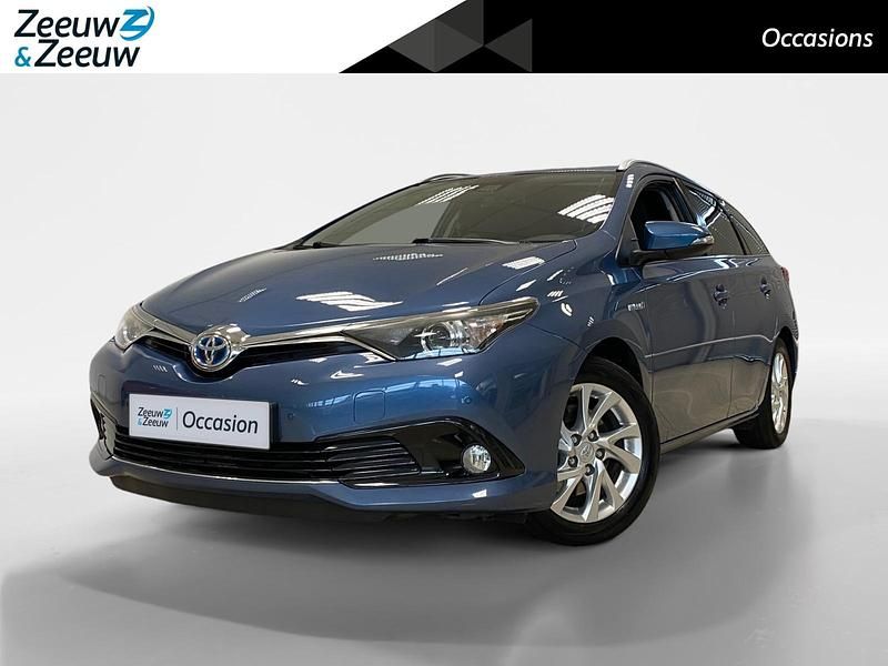 Occasion Toyota Auris 136 PK (100 kW) 2017 Blauw Hatchback